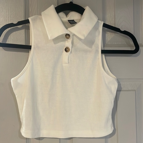 Shein, size small, white, crop top, with buttons on collar - Picture 2 of 8